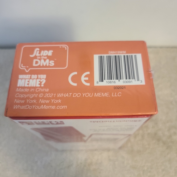 Slide in the DMs party game - Picture 4 of 12